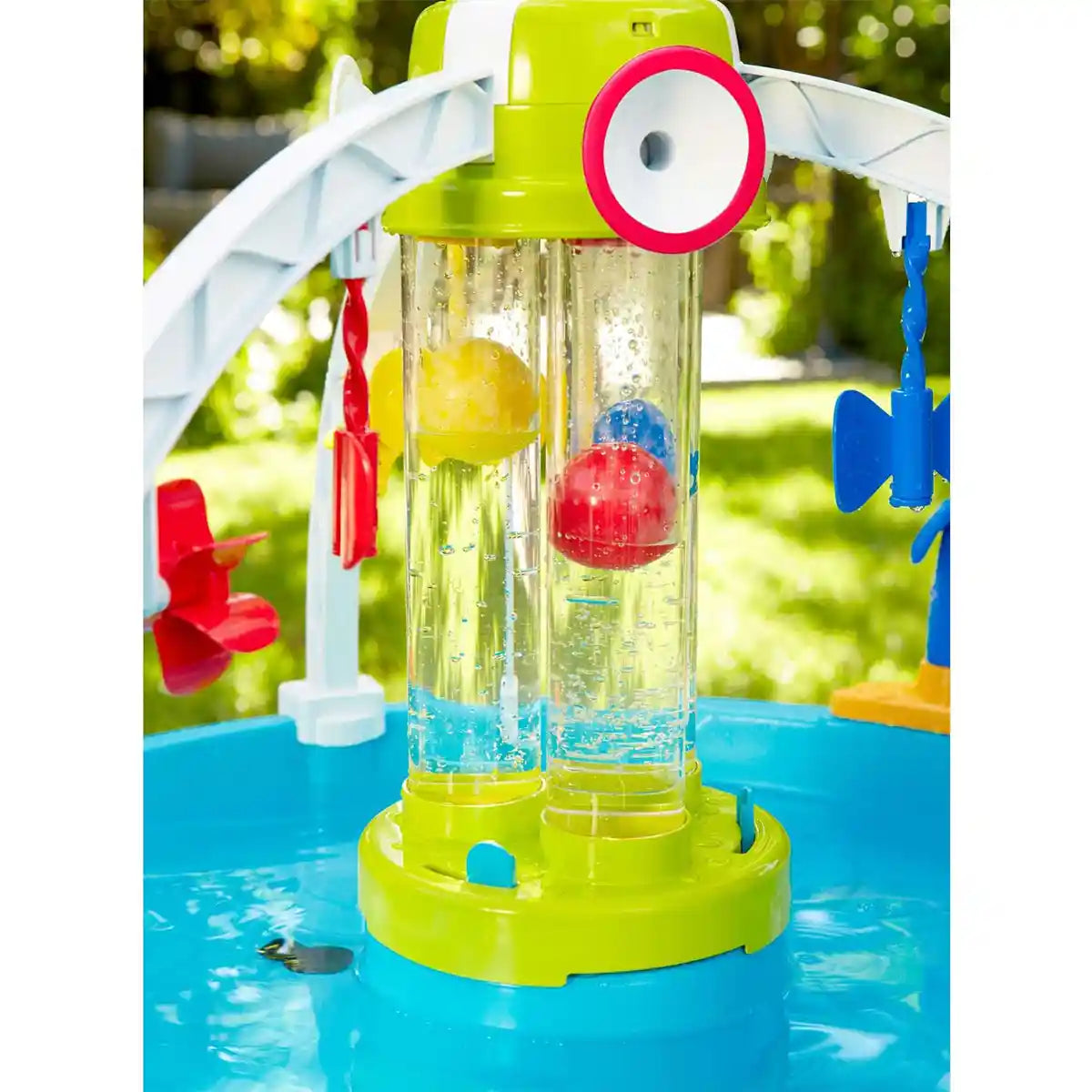 Little Tikes Fun Zone Battle Splash Water