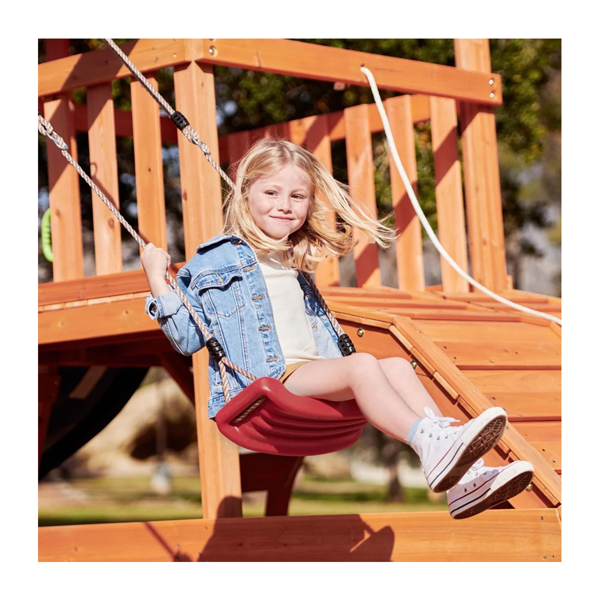 Little Tikes Real Wood Adventures Cottontail Hideaway