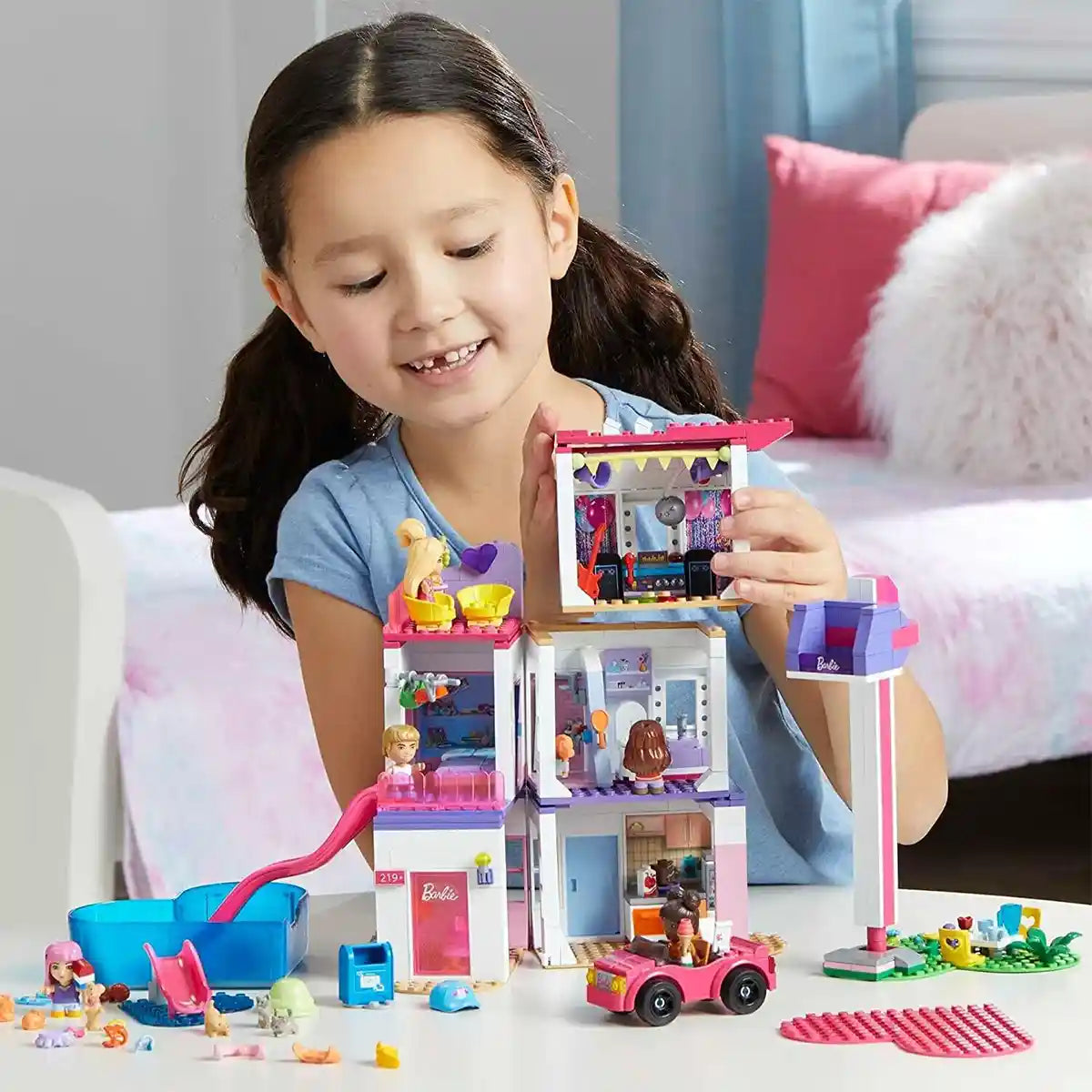 BARBIE DREAMHOUSE