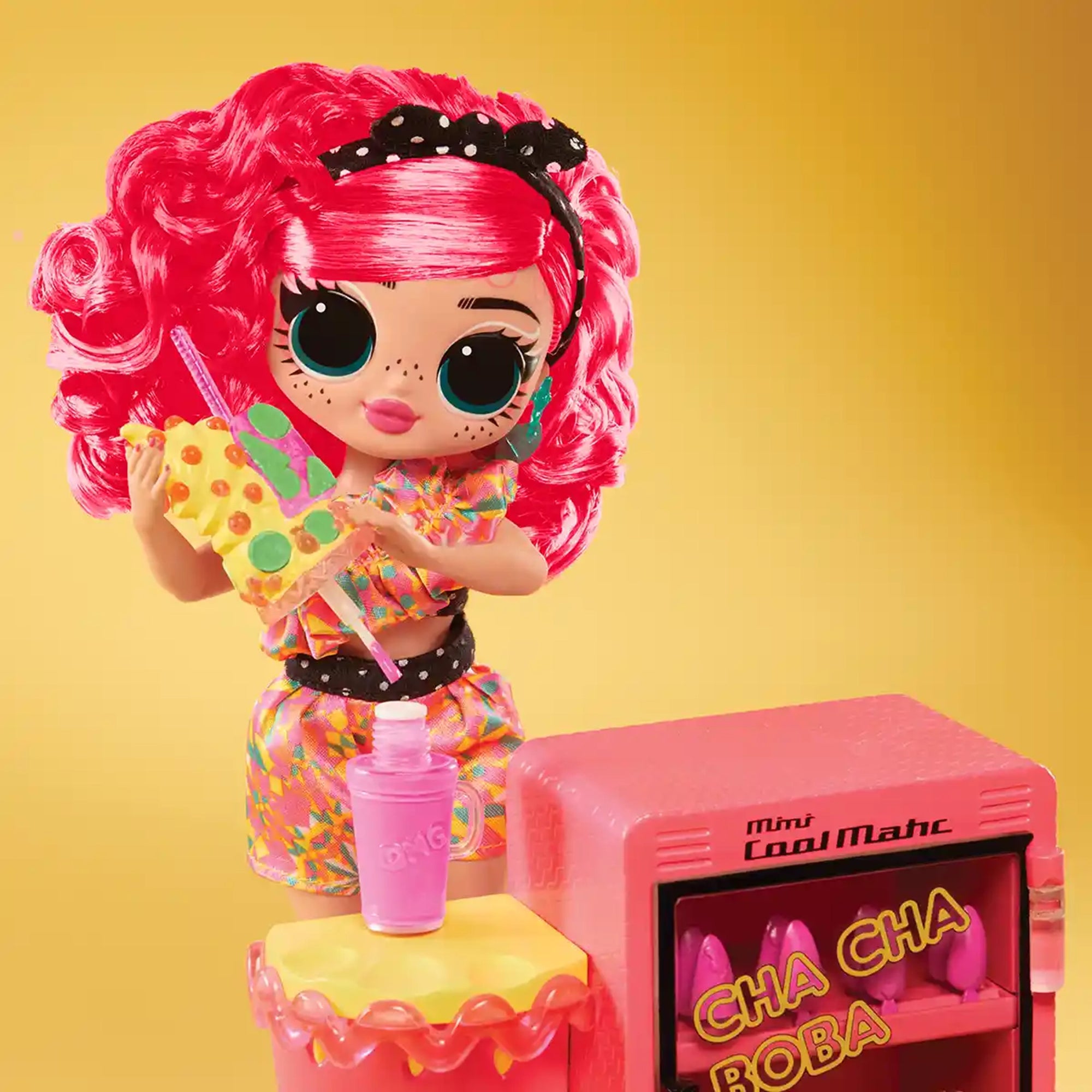 LOL Surprise OMG Sweet Nails Pinky Pops Fruit Shop