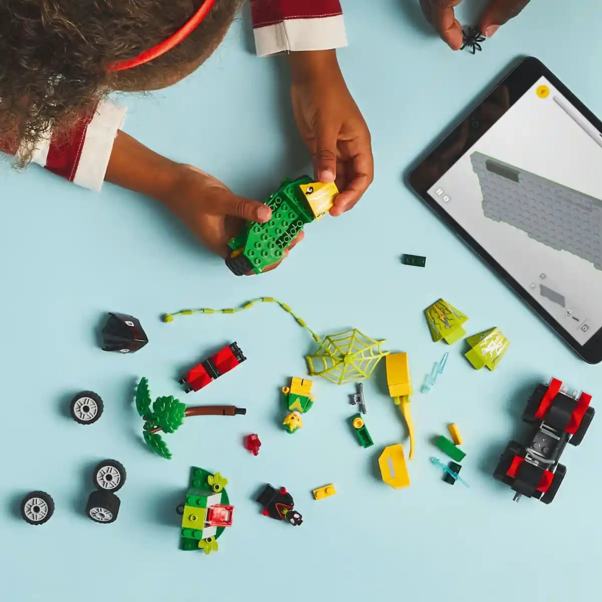 LEGO Marvel-Spidey LEGO 11198 Spin and Electro Dinosaur Vehicle Chase