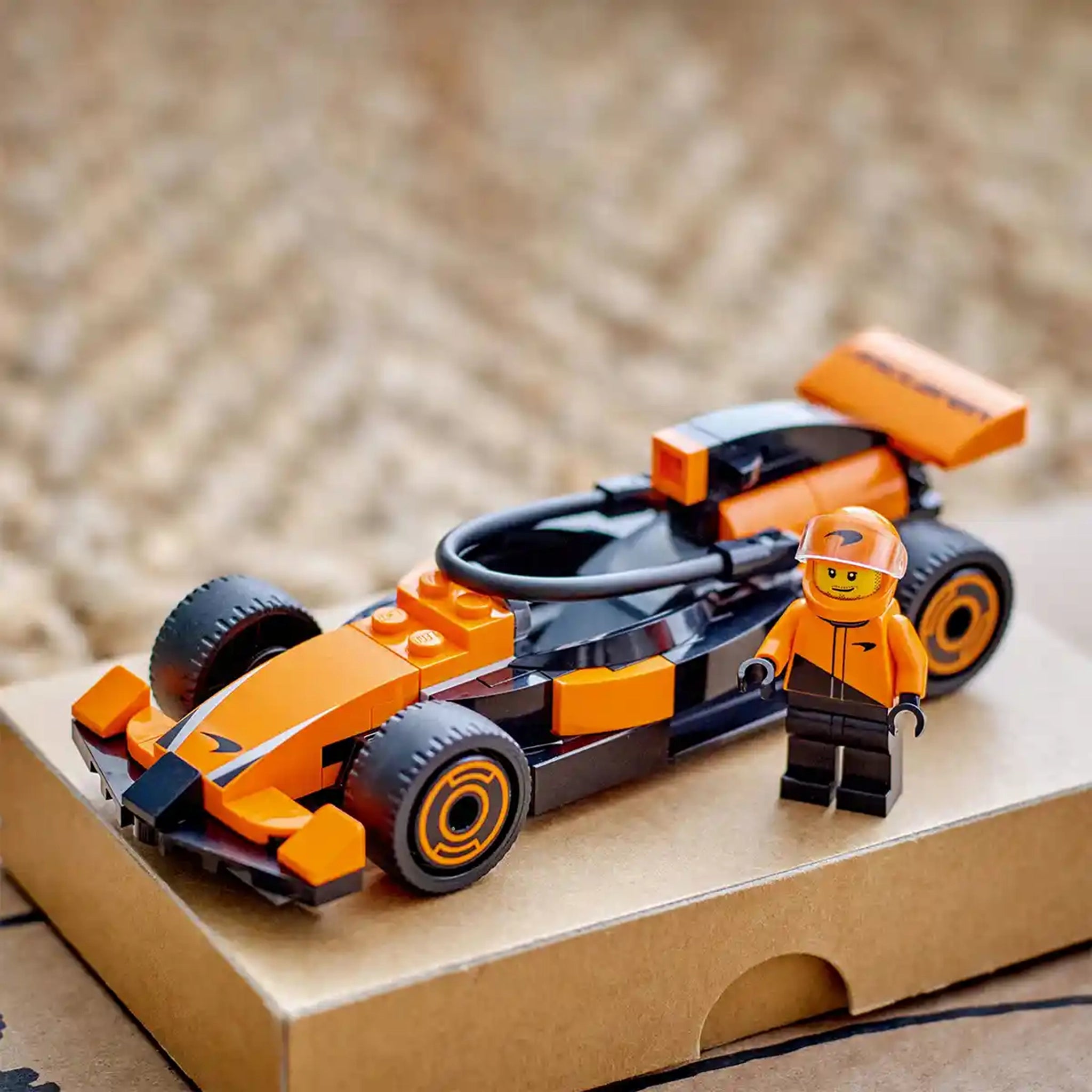 LEGO City LEGO 60442 F1 Driver with McLaren Race Car