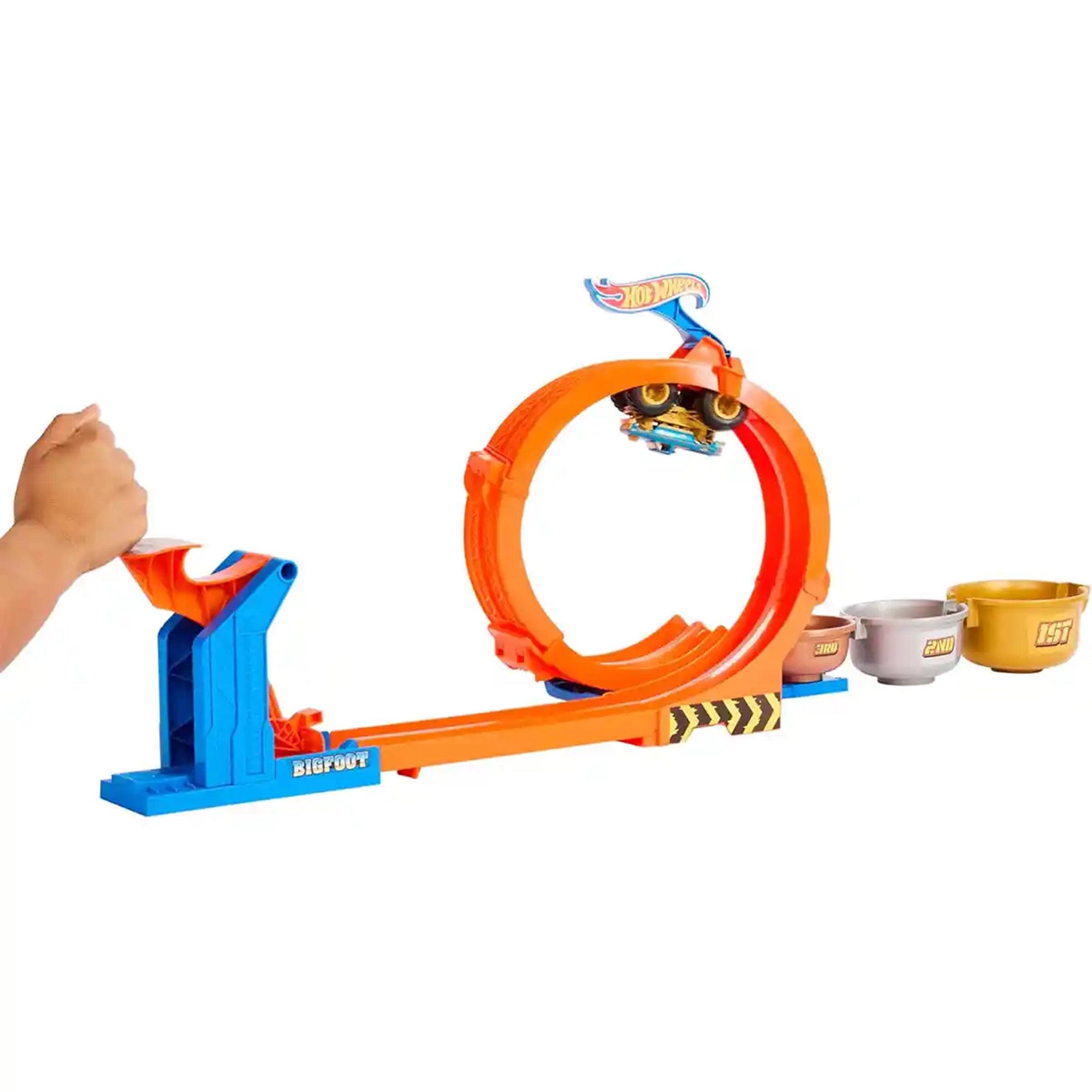 Hot Wheels Monster Trucks Loop & Flip Trophy Challenge