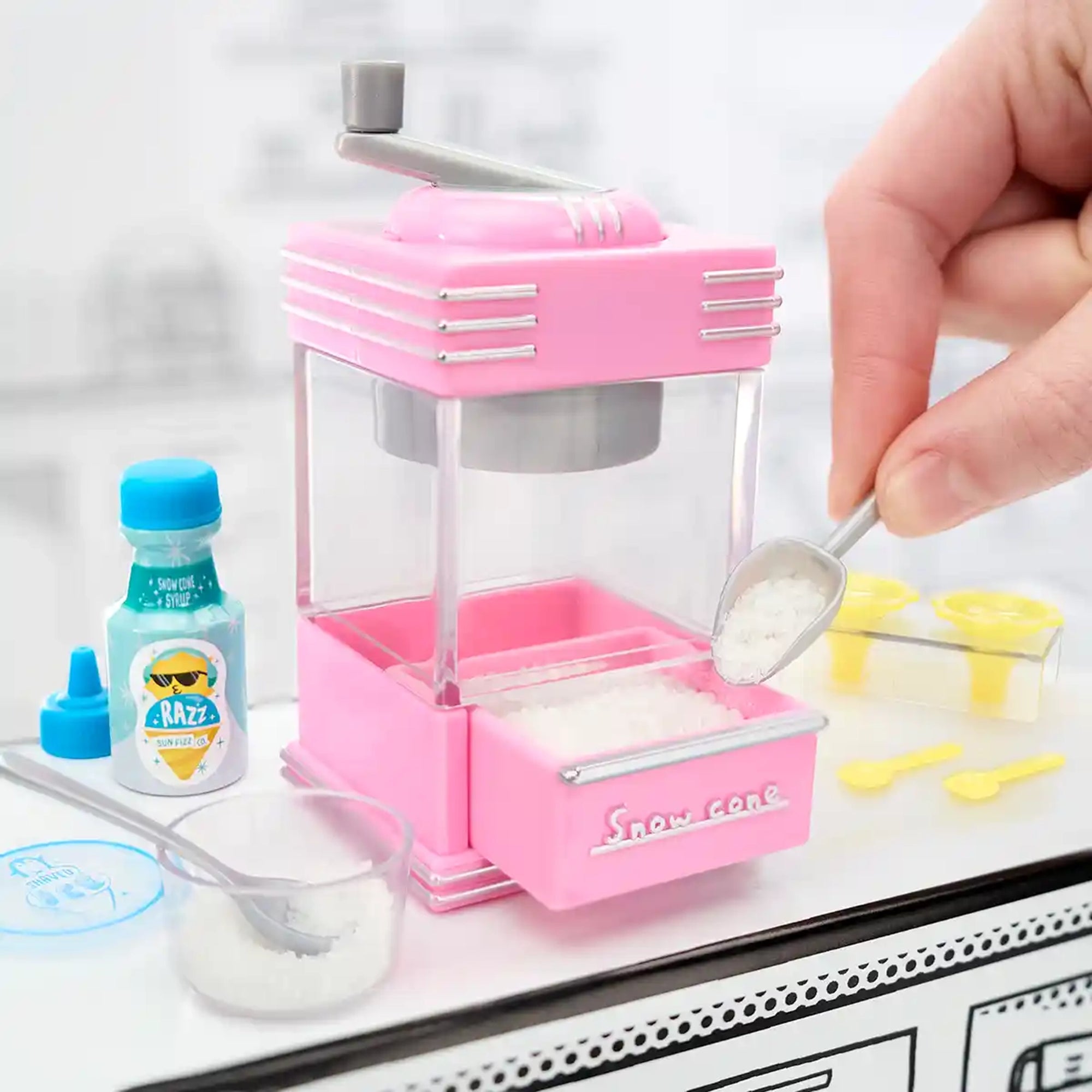 MGA'S Miniverse Make It Mini Appliances (S2) 
(PDQ)