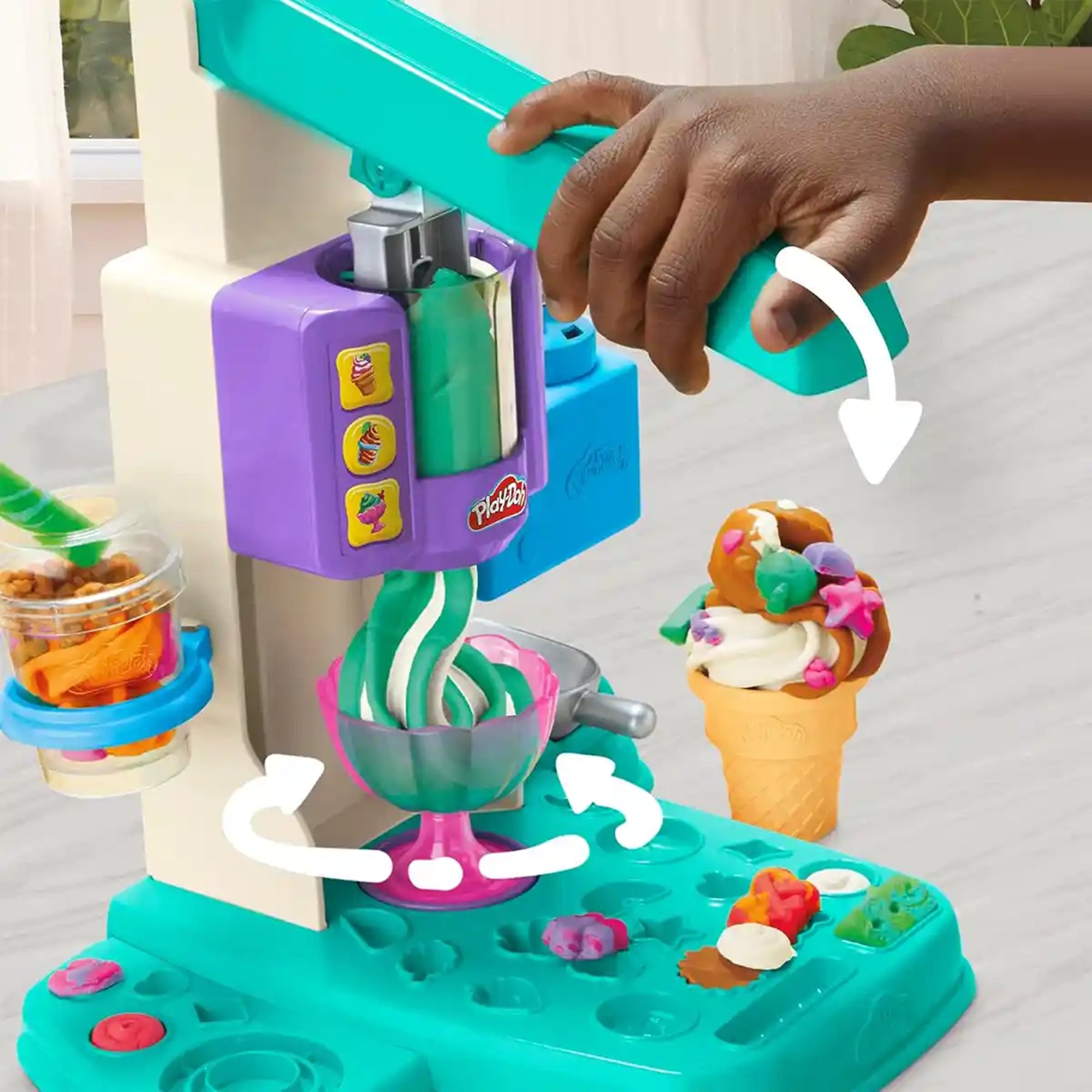 PD RAINBOW SWIRL ICE CREAM PLAYSET