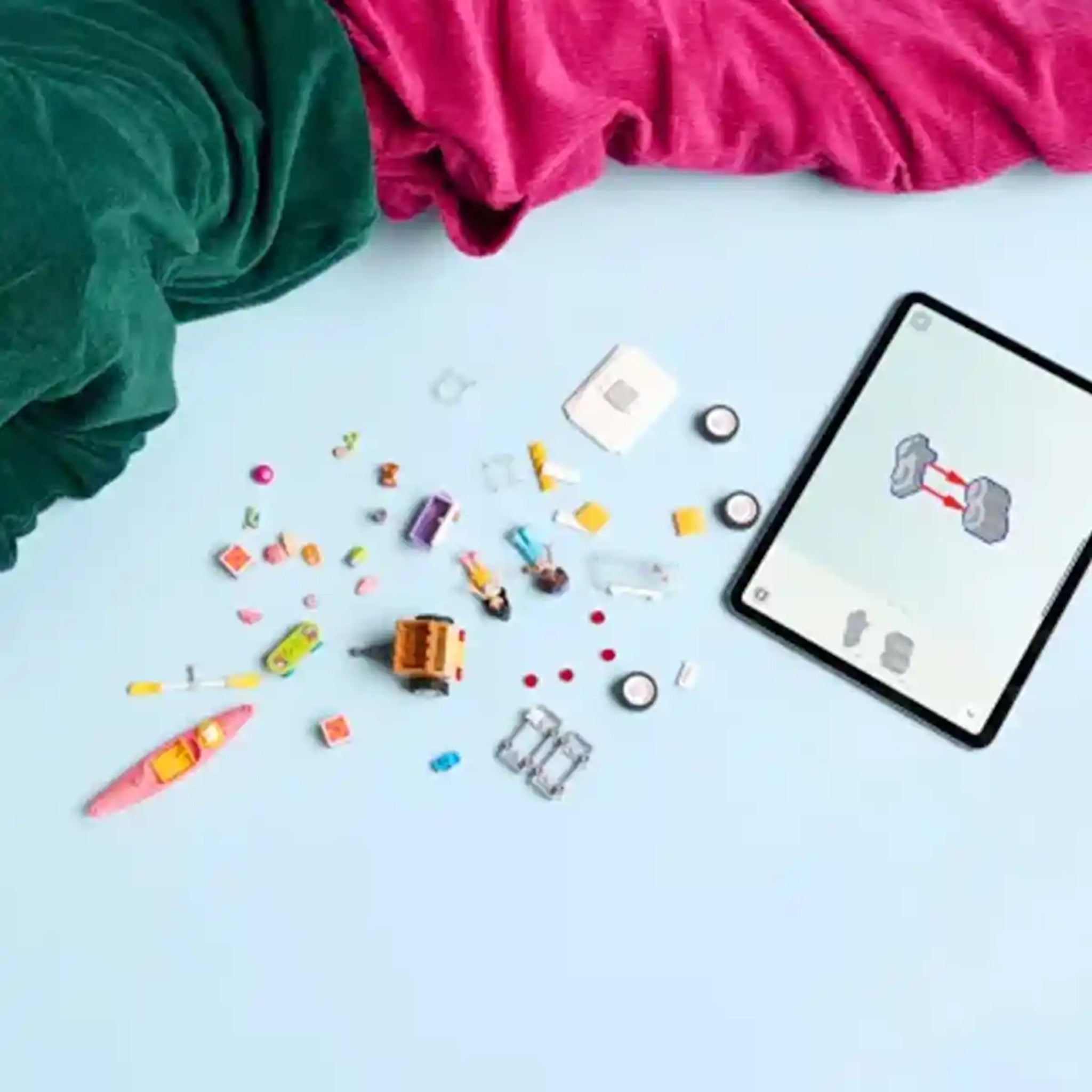 LEGO FRIENDS 42659 Friendship Road-Trip Travel.. V29