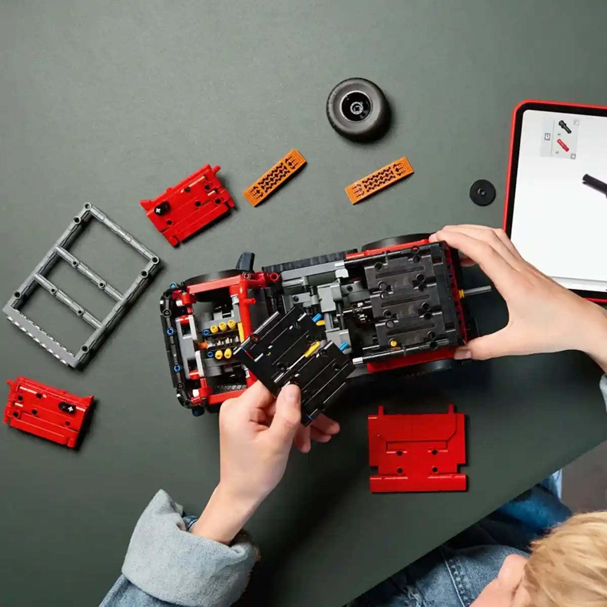 LEGO-Technic Ford42213 Ford Bronco SUV