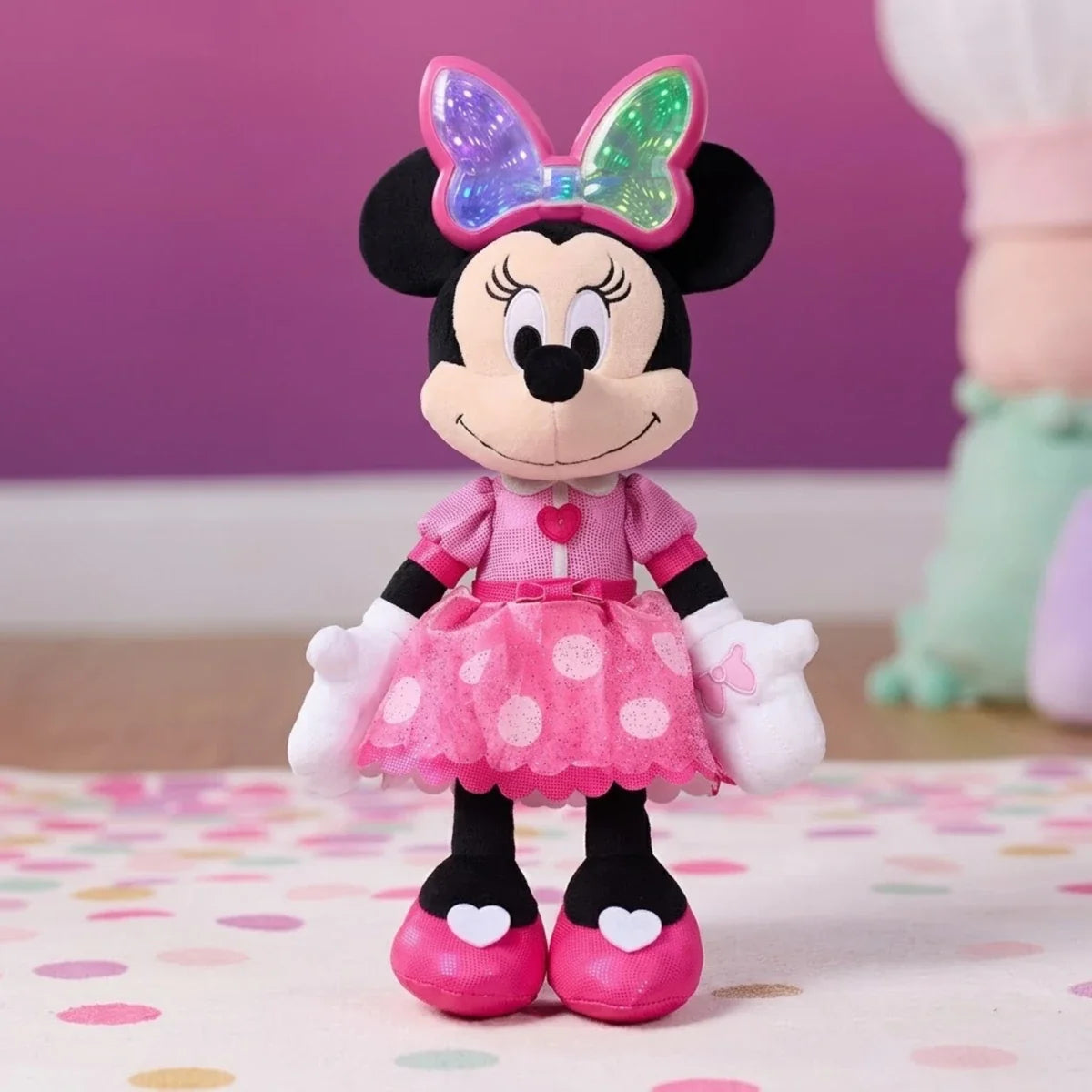Minnie Mouse Colorfinity Feature Plush