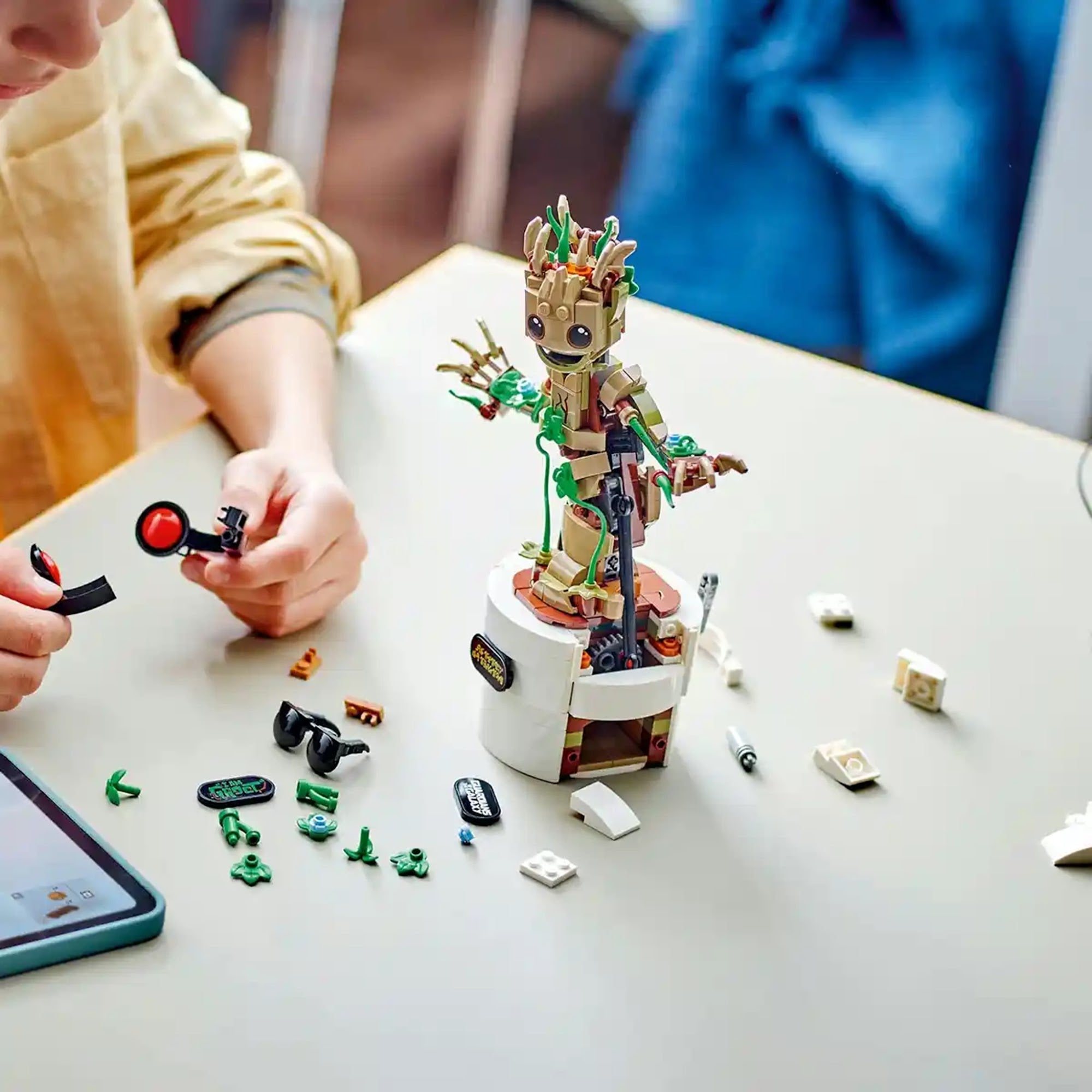 LEGO Marvel 76297 Dancing Groot