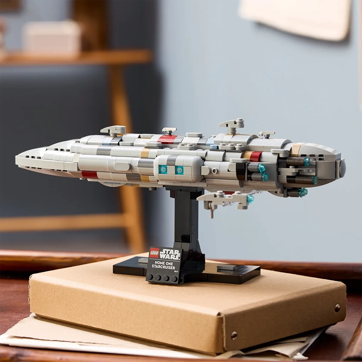 LEGO Star Wars Home One Starcruiser-75405