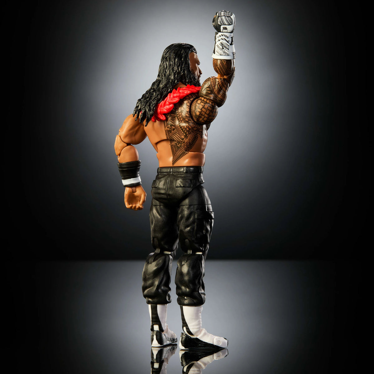 WWE ELITE ROMAN REIGNS