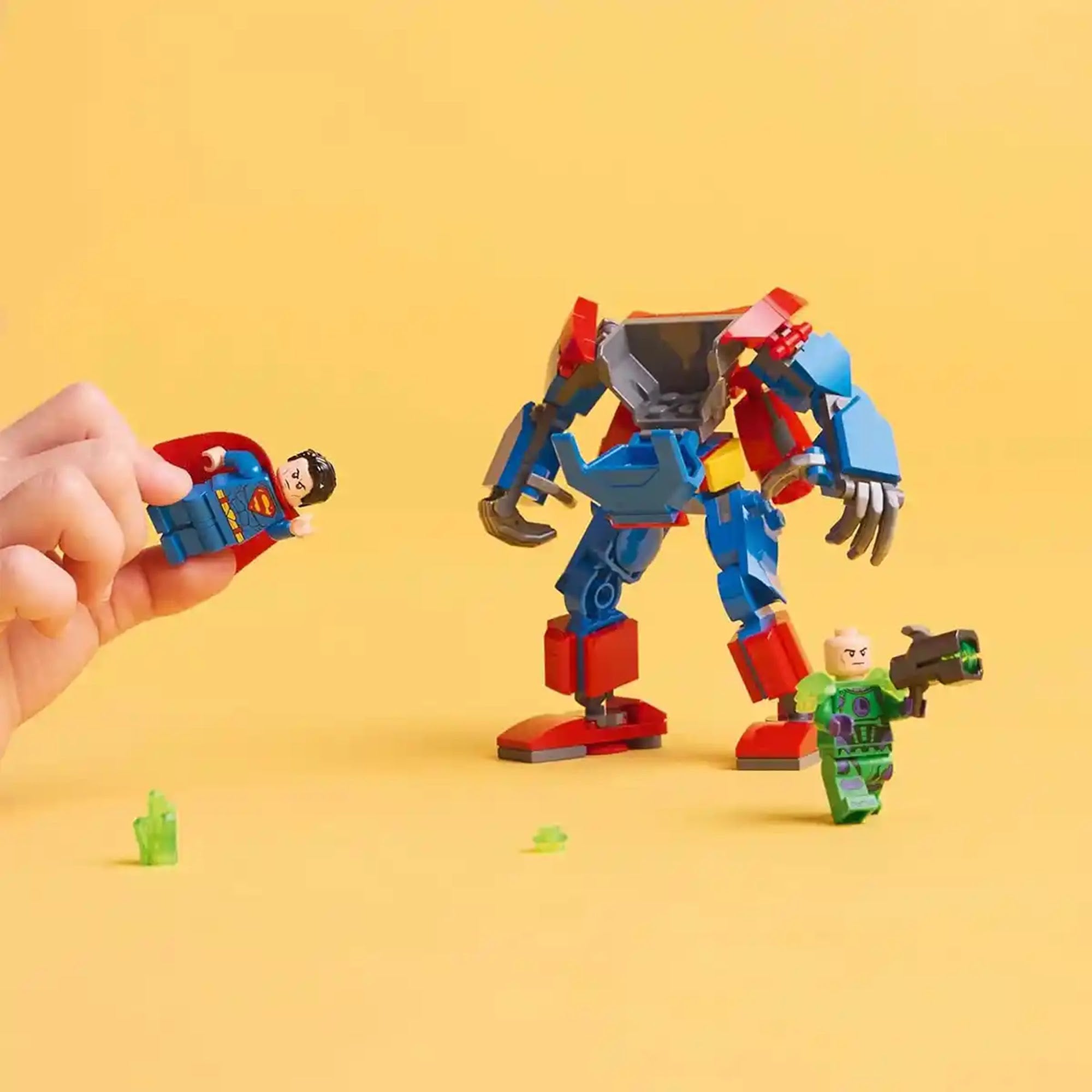 LEGOÃÂ® DC SupermanÃ¢ÂÂ¢ Mech vs. Lex LuthorÃ¢ÂÂ¢ Super HeroÃ¢ÂÂ¢ Toy Figure Playset 76302